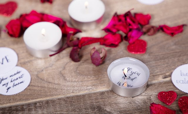 vosk dejte zpět a zapalte svíčku